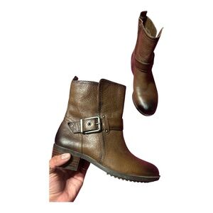 Arturo Chiang Brown Leather Ankle Boots with Buckle Size 6